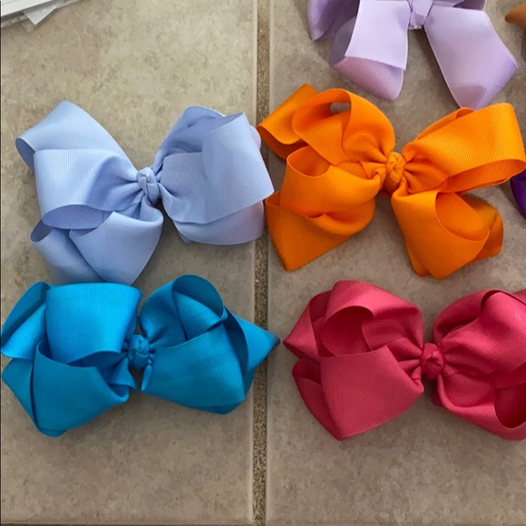 Lots of Bows (44 in total) - Picture 12 of 16